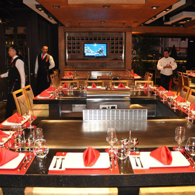 خرید 10 Seats 1120x720x790mm 380V/50Hz Commercial Teppanyaki Grill Table with Stainless Steel 304 Construction تولید آنلاین